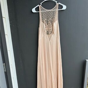 Stunning Vintage sheer ivory Neglegée